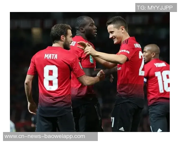 博格巴携妻子共同推出个人服装品牌PogbaMDXCIII引发关注 博格巴携妻子共同推出个人服装品牌PogbaMDXCIII引发关注