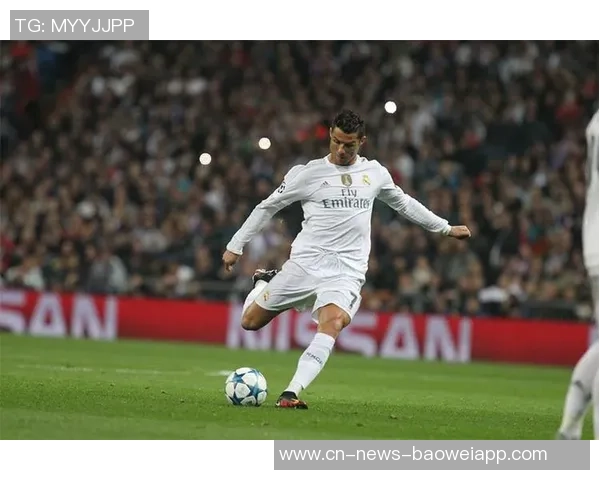 C罗全场表现亮眼7次射门收获2球并贡献高评分86