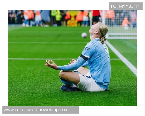 哈兰德破门庆祝照引热议助球队惊险晋级锁定前八名荣耀